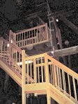 Auch die Treppe zum Turm wurde erneuert